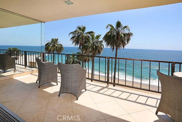 31423 South Coast Hwy, Laguna Beach CA: https://media.crmls.org/medias/258c9daa-ea27-449c-8154-71c5722359a5.jpg