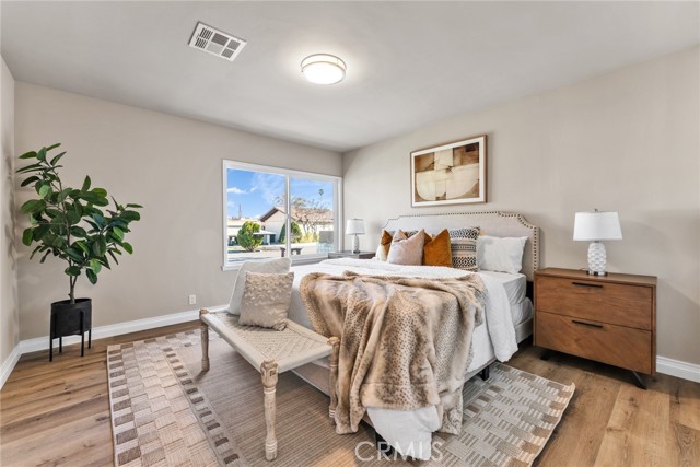 Detail Gallery Image 5 of 10 For 233 Russell Avenue, Monterey Park,  CA 91755 - 2 Beds | 1/1 Baths
