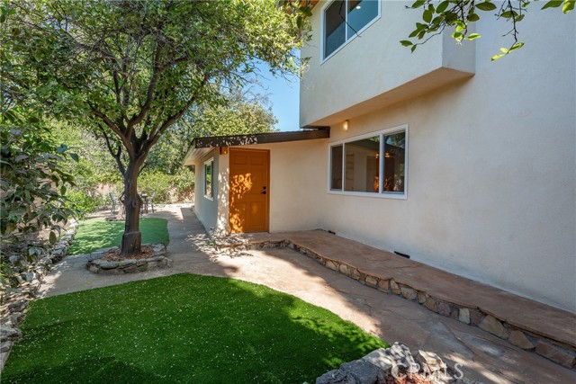 Detail Gallery Image 44 of 51 For 6539 Noble Avenue, Van Nuys,  CA 91411 - 4 Beds | 4 Baths