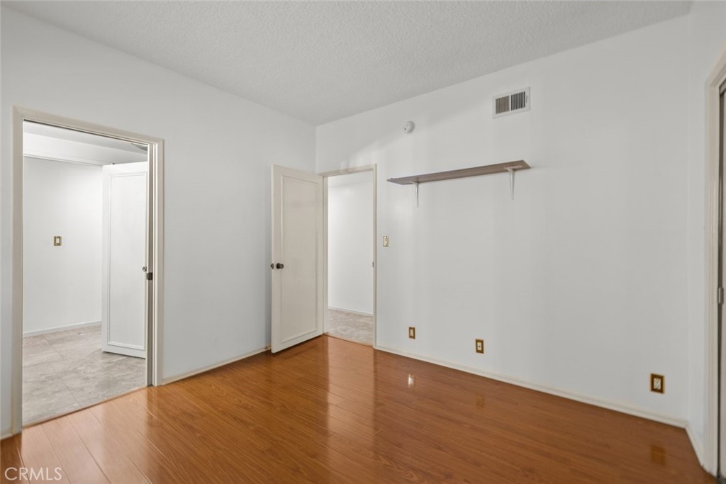 MLS #GD25111398 img 39