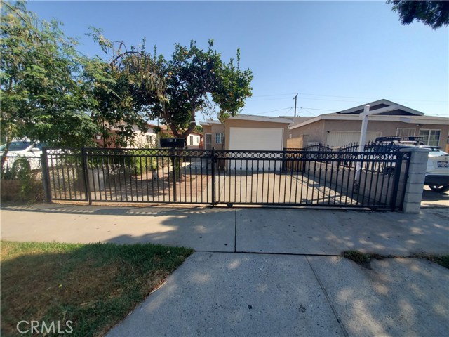 3438 Adriatic Ave, Long Beach, CA 90810