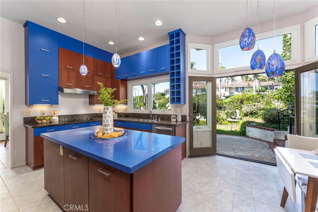 MLS #OC25049744 img 15