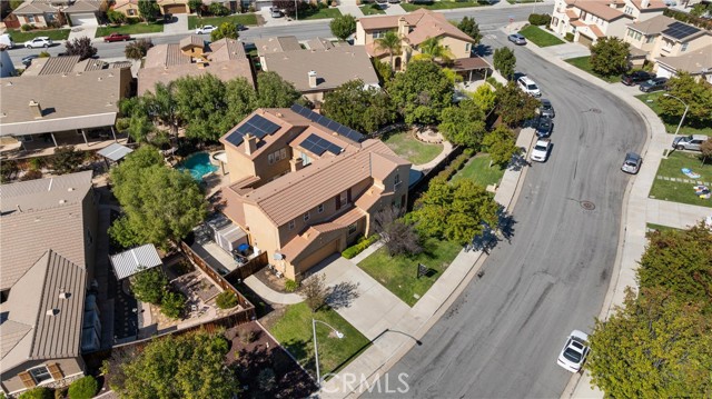 Detail Gallery Image 17 of 56 For 32487 Meadow Glen Ct, Wildomar,  CA 92595 - 7 Beds | 5 Baths
