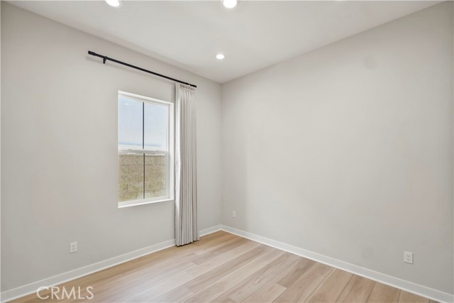 251 Brackens, Lake Forest CA: https://media.crmls.org/medias/258f5592-1d74-4e02-acfd-7834b2b40b61.jpg