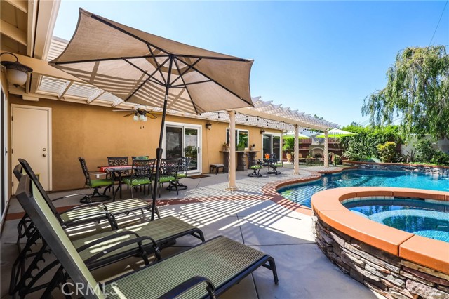 11571 Harrisburg, Rossmoor CA: https://media.crmls.org/medias/25912caa-0328-41be-bd6a-3559fcb4df13.jpg