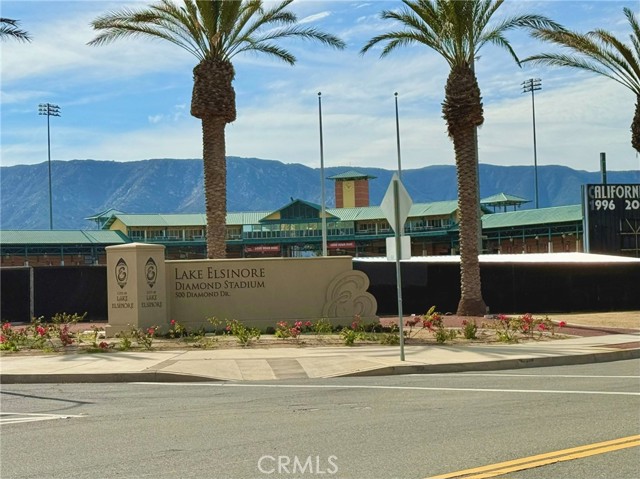 Detail Gallery Image 22 of 22 For 29325 Centerfield, Lake Elsinore,  CA 92530 - 4 Beds | 3 Baths