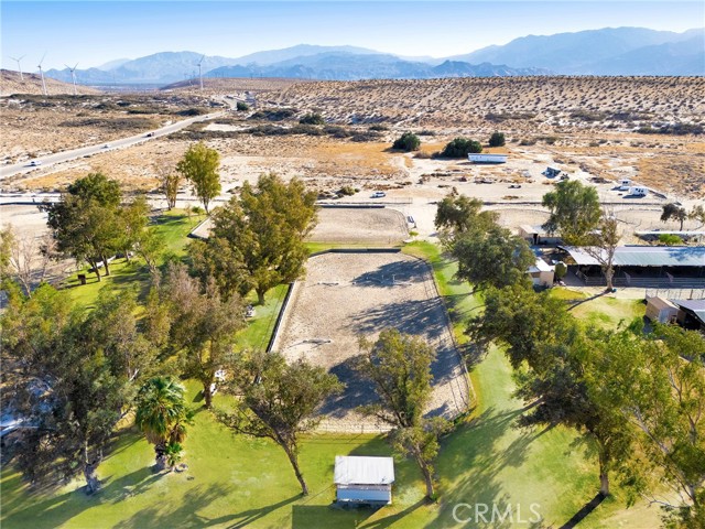 Detail Gallery Image 9 of 21 For 20555 Mountain View Rd, Desert Hot Springs,  CA 92241 - 3 Beds | 2 Baths