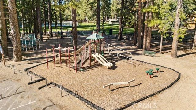 Image 25 of 32 For 701 Lake Ridge Road