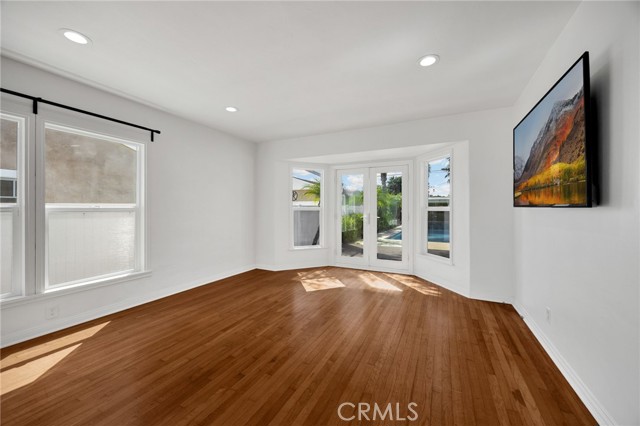 Detail Gallery Image 7 of 34 For 329 E 19th, Costa Mesa,  CA 92627 - 3 Beds | 1 Baths