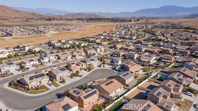 Detail Gallery Image 43 of 49 For 32144 Pony Tracks Ct, Winchester,  CA 92596 - 4 Beds | 3 Baths