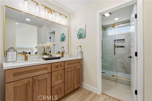 Detail Gallery Image 23 of 29 For 9602 Ives, Bellflower,  CA 90706 - 4 Beds | 3 Baths