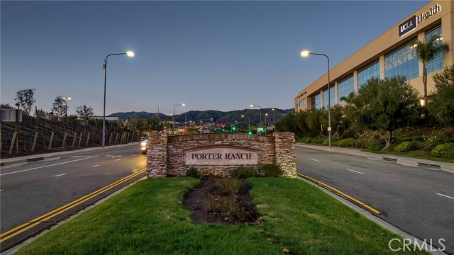 Detail Gallery Image 41 of 42 For 19501 Rinaldi St #71,  Porter Ranch,  CA 91326 - 4 Beds | 3 Baths