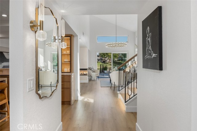 Detail Gallery Image 6 of 40 For 22576 Lake Forest Lane, Lake Forest,  CA 92630 - 4 Beds | 2/1 Baths