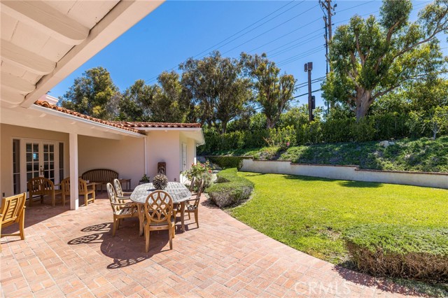 1300 Granvia Altamira, Palos Verdes Estates, California 90274, 3 Bedrooms Bedrooms, ,2 BathroomsBathrooms,Residential,Sold,Granvia Altamira,SB22098807