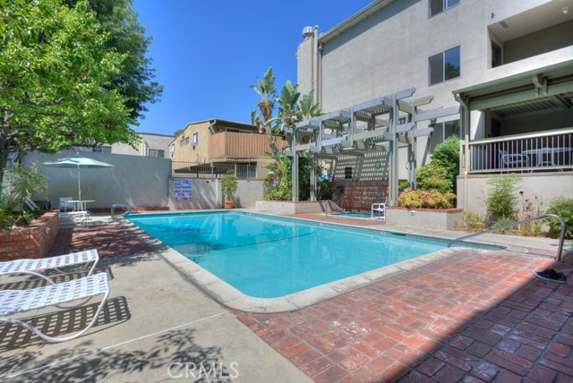 Detail Gallery Image 2 of 32 For 330 S Mentor Ave #101,  Pasadena,  CA 91106 - 1 Beds | 1 Baths