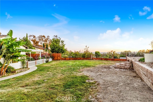 22701 Via Tercero, Mission Viejo CA: https://media.crmls.org/medias/2594b1e8-f279-47b9-b44a-c594b5a43477.jpg