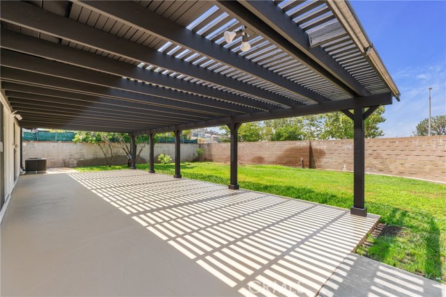 146 N Quail Lane, Orange CA: https://media.crmls.org/medias/2594f8fb-2e91-4493-b082-3e875f0292e9.jpg