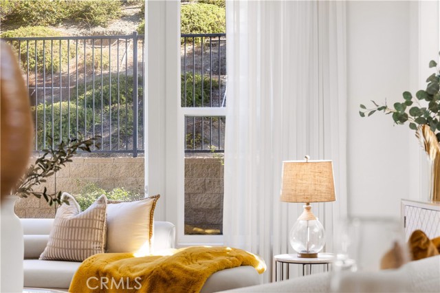 Detail Gallery Image 8 of 48 For 12000 Mirabel, Porter Ranch,  CA 91326 - 5 Beds | 4/1 Baths