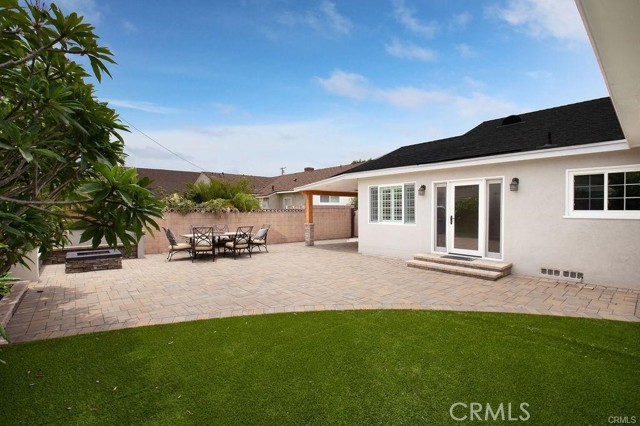 Image 28 of 31 For 3628 Lomina Avenue