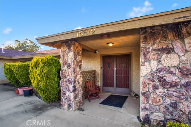 Detail Gallery Image 4 of 53 For 18572 Atlantic St, Hesperia,  CA 92345 - 4 Beds | 2/1 Baths