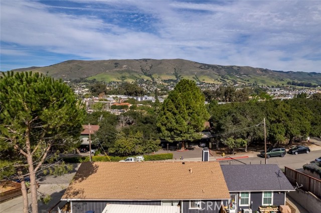 Detail Gallery Image 13 of 35 For 3291 Rockview Pl, San Luis Obispo,  CA 93401 - 3 Beds | 2 Baths