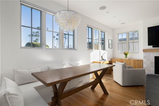 Detail Gallery Image 41 of 65 For 400 40th Street, Newport Beach,  CA 92663 - 7 Beds | 6/2 Baths