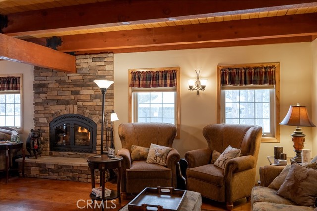 Detail Gallery Image 26 of 50 For 42028 Sky View, Big Bear Lake,  CA 92315 - 7 Beds | 5/1 Baths