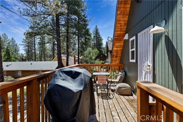Detail Gallery Image 15 of 19 For 1310 Helen St, Wrightwood,  CA 92397 - 2 Beds | 1 Baths
