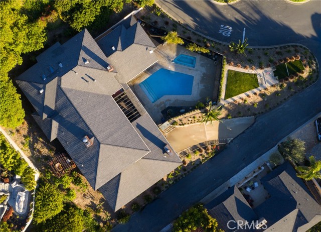 Detail Gallery Image 4 of 30 For 622 Mystic, Laguna Beach,  CA 92651 - 5 Beds | 4 Baths