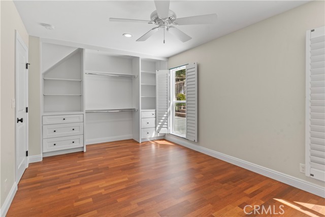 MLS #OC25221513 image #17