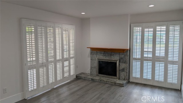 Detail Gallery Image 9 of 17 For 11263 Knott Ave, Cypress,  CA 90630 - 3 Beds | 2/1 Baths
