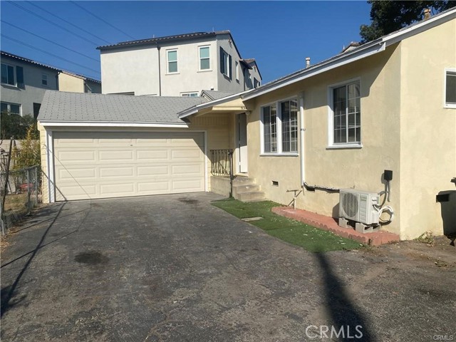 Front Image Thumbnail for CRWS25252777