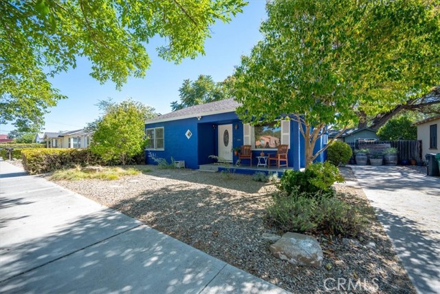 2020 Oak Street, Paso Robles CA: https://media.crmls.org/medias/259a967a-f38f-42a5-972a-cd1b1087ccfe.jpg