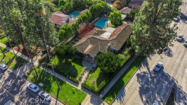 1701 Virginia, San Marino CA: https://media.crmls.org/medias/259aaff6-1d54-468d-bb0b-eb565916ddf9.jpg
