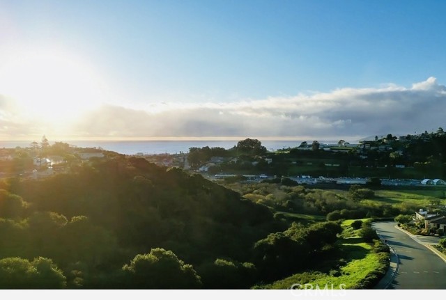 Detail Gallery Image 4 of 54 For 202 Cima De Colina, Pismo Beach,  CA 93449 - 4 Beds | 3/1 Baths
