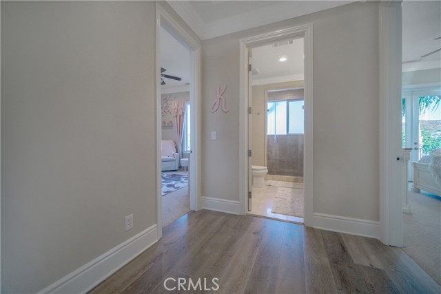 Detail Gallery Image 23 of 45 For 30385 South Fork Dr, Canyon Lake,  CA 92587 - 5 Beds | 3/1 Baths