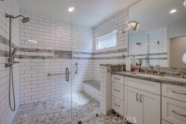 627 7th Street, Huntington Beach CA: https://media.crmls.org/medias/259b6572-2233-4774-8a84-f2a7d3862733.jpg