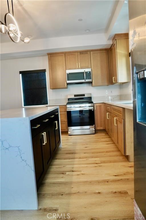 Detail Gallery Image 6 of 16 For 6747 Pickering Ave #B,  Whittier,  CA 90601 - 3 Beds | 2/1 Baths