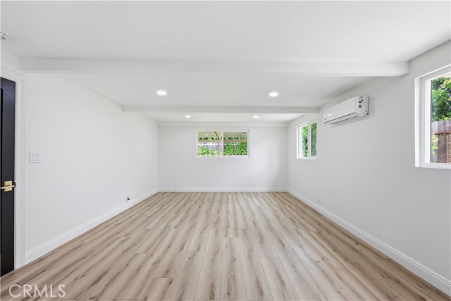 Detail Gallery Image 16 of 29 For 12811 Chaplet, North Tustin,  CA 92705 - 3 Beds | 2 Baths