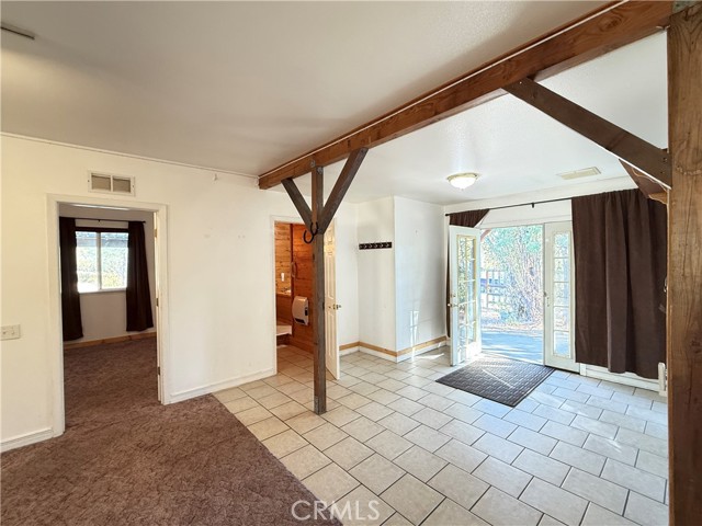 4943 Yaqui Gulch Road, Mariposa CA: https://media.crmls.org/medias/259b92e9-8e13-4849-8b17-e9f62de0bb4f.jpg