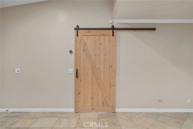 Detail Gallery Image 11 of 27 For 15691 Montgomery, Fontana,  CA 92336 - 3 Beds | 2 Baths