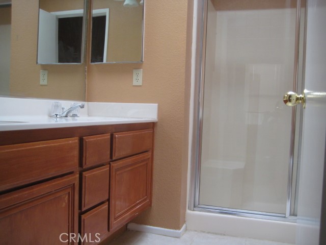 Detail Gallery Image 6 of 8 For 2319 Landsford St, Lancaster,  CA 93535 - 4 Beds | 2 Baths