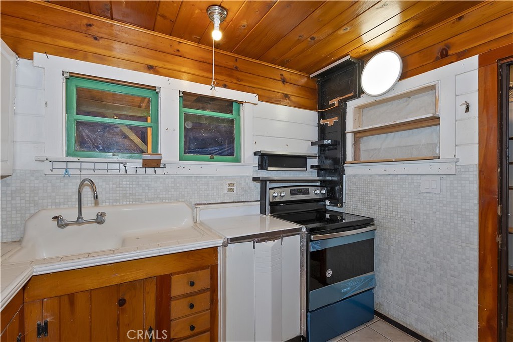 MLS #IG25183814 image #8