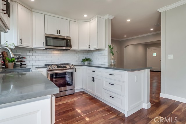 Detail Gallery Image 26 of 59 For 1402 N Oxford Ave, Pasadena,  CA 91104 - 2 Beds | 1 Baths