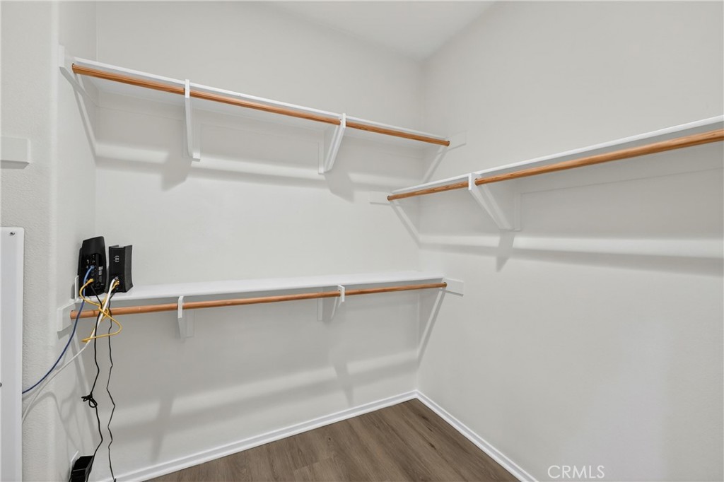 https://media.crmls.org/medias/259ccd59-f476-4954-a01a-cc22687c7fca.jpg?preset=X-Large