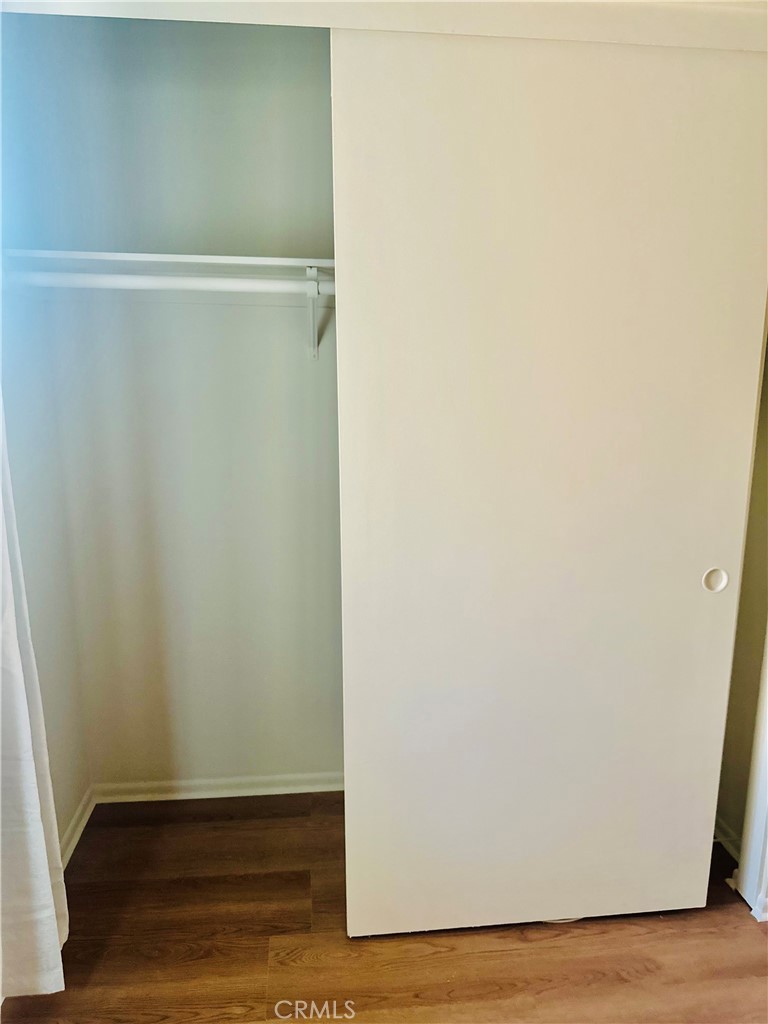 https://media.crmls.org/medias/259da9e6-6248-42d4-8d36-1d2847cb4834.jpg?preset=X-Large
