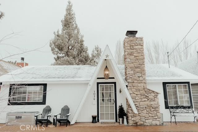 1029 W Aeroplane Boulevard, Big Bear City CA: https://media.crmls.org/medias/259e368e-927f-422e-9fed-31d3182dcd74.jpg