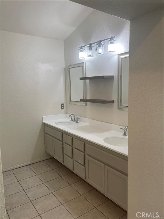 Detail Gallery Image 9 of 15 For 11422 Citrus Glen Ln, Fontana,  CA 92337 - 3 Beds | 2 Baths