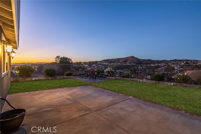 Detail Gallery Image 40 of 42 For 18711 Nadal St, Canyon Country,  CA 91351 - 3 Beds | 2 Baths