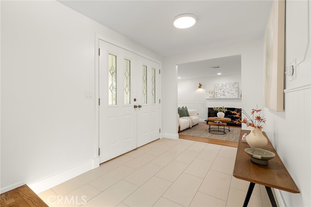 Image 48 of 73 For 4972 Park  